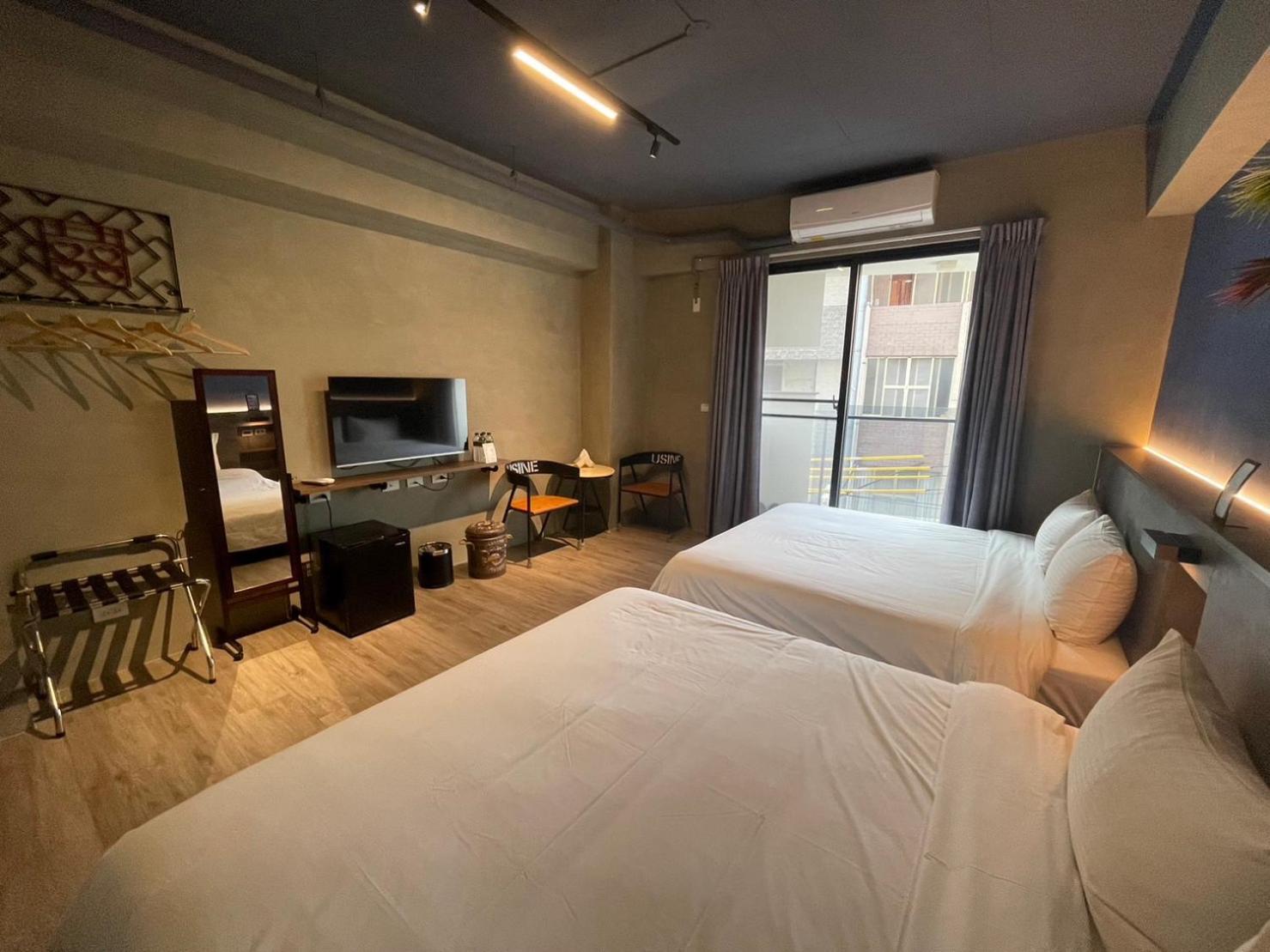 Long Lang Homestay Tainan Exterior photo